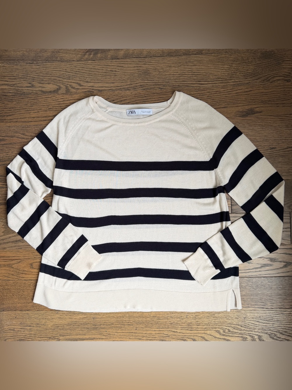 Zara Black & Cream Striped Knit Sweater Size Small Womens